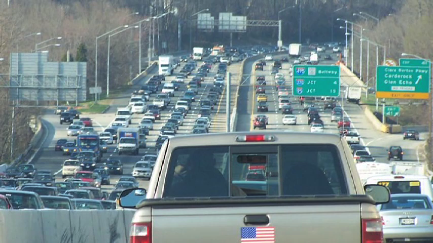 Traffic on American Legion Bridge