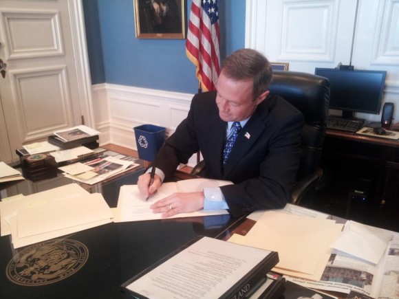 Governor O'Malley signs Vote 2012 results