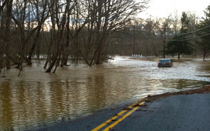 flooded road for slider 450x280