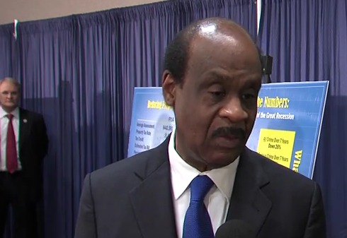 photo of County Executive Isiah Leggett