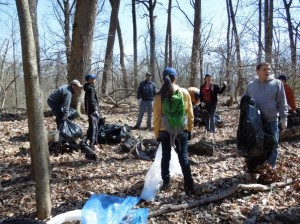 photo of people cleaning up Rock Creek Park