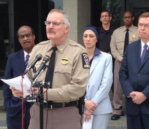 photo of Police Chief Manger at 5/9/2014 Press Conference