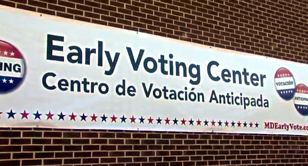 photo of sign on early voting center