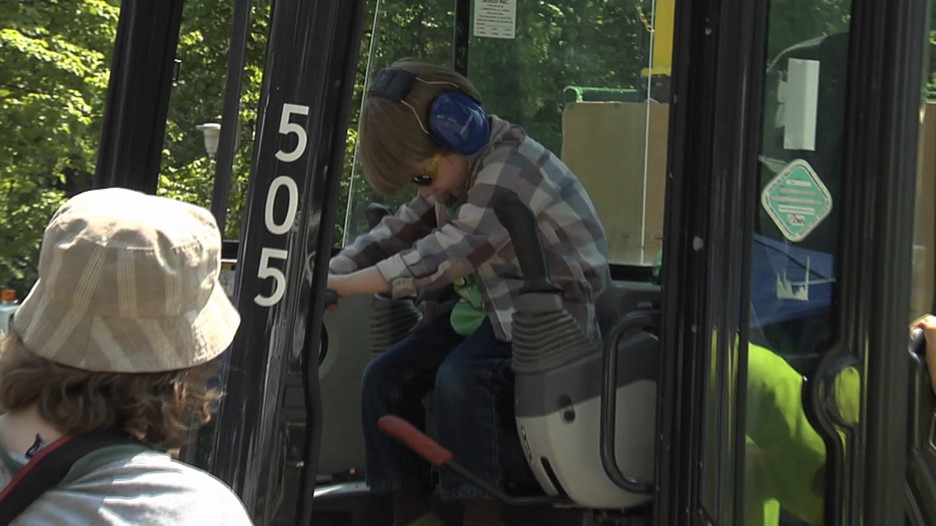 photo of child at Rockville's equipment show