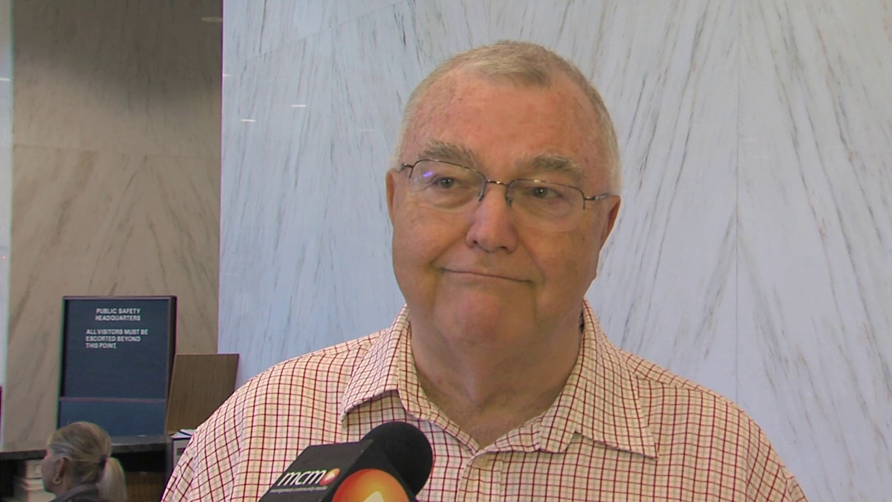 photo of Larry White at Public Safety Blood and Food Drive