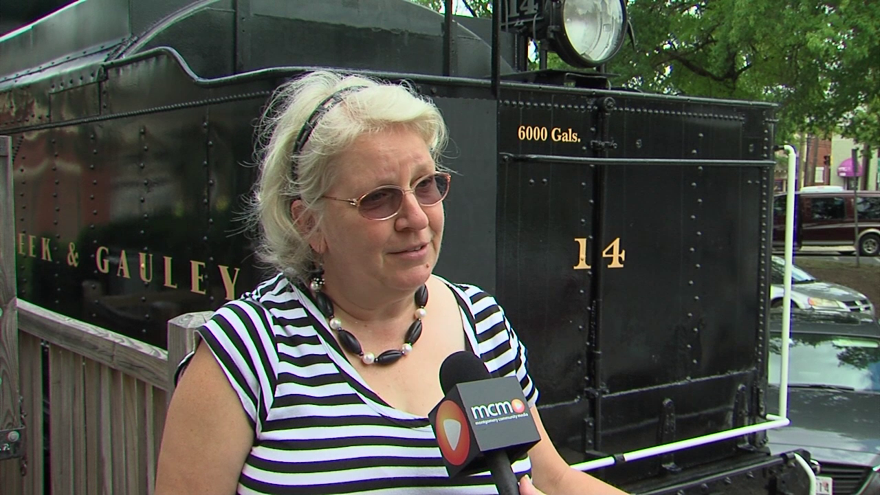 Life in Olde Towne When the Train Roars By (Video) | Montgomery