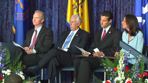 photo of officials at FDA Biodefense Center Ribbon Cutting