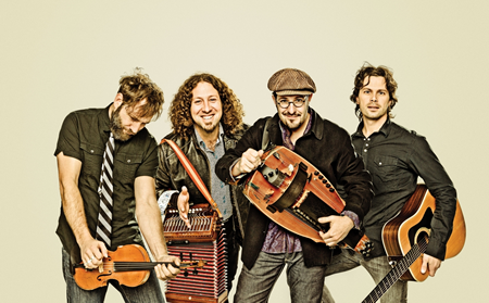 photo of folk group Le Vent du Nord