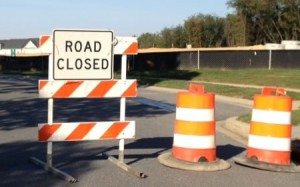 Road Closed Sign 450x280