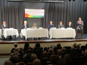 A distinguished panel discusses issues of race at the first of a four-part series on "Breaking Barriers" at Riderwood retirement community.