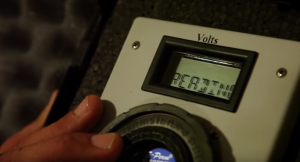 Radon voltmeter