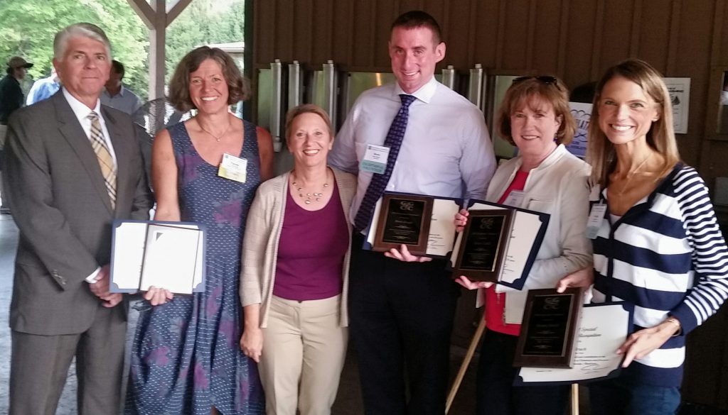 (l:r) Jeff Samuels, Field Representative for Congressman John Delaney (MD06); Pascale Brady, Global Life Coaching LLC; Marilyn Balcombe, Gaithersburg-Germantown Chamber of Commerce Executive Director; Brett Rough, Aerotek; Eileen Cahill, Holy Cross Health; and Brooke Bruch, Contemporaries, Inc. receive Exceptional Volunteer awards at the GGCC Annual Membership & Volunteer Picnic on September 15, 2016. (Photo credit – Laura Rowles, GGCC Director of Events & Marketing)