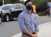 Albornoz Celebra el Anuncio de Pfizer sobre la Vacuna Covid-19 para Niños de 5 a 11 Años featured - gabe albornoz