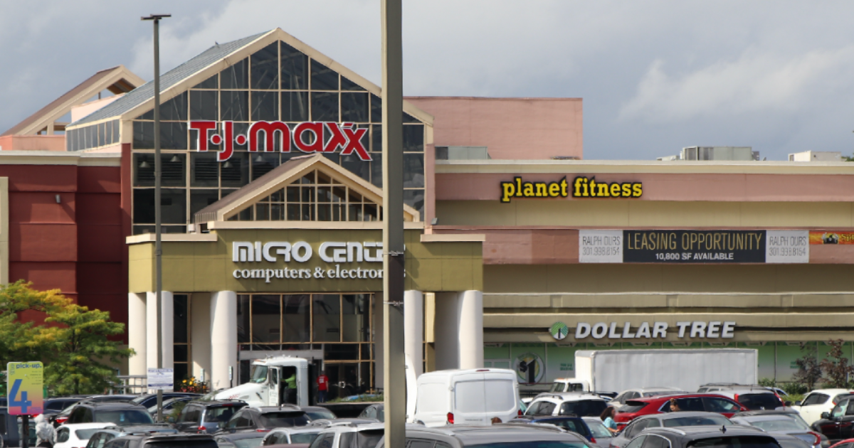 County Has Received 61 Requests from Retail Stores to Exceed 150-Person Capacity - Vimarsana News