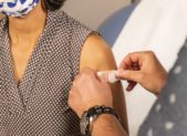 Incrementa la Producción de Vacunas; Se Esperan más Dosis Pronto feature-vaccine-shot